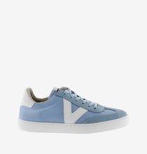 Victoria Berlin Celeste Blue