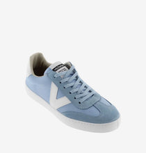 Victoria Berlin Celeste Blue