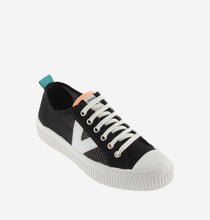 Victoria 1915 Re Edition Mesh Black