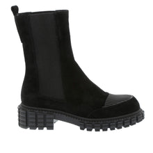 Nu X Neo Boreas Black Suede Mid Boot