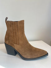Nero Giardini 17100 Tan Suede