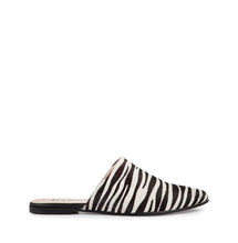 Ivylee Dea Zebra