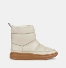 Ivylee Moon Off White Leather