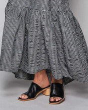 Zoe Kratzmann Establish Black